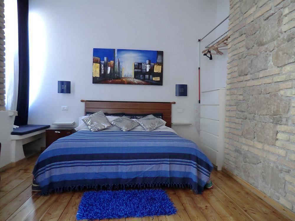 Caesar'S Rooms Рим Екстериор снимка