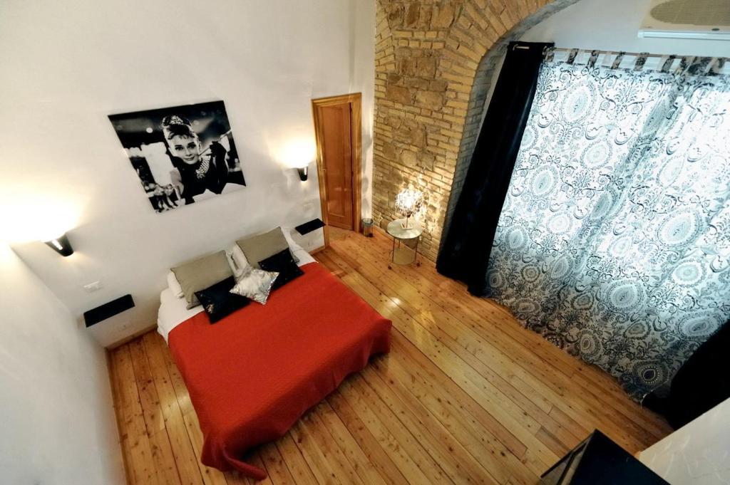 Caesar'S Rooms Рим Екстериор снимка