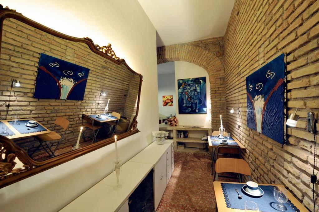 Caesar'S Rooms Рим Екстериор снимка